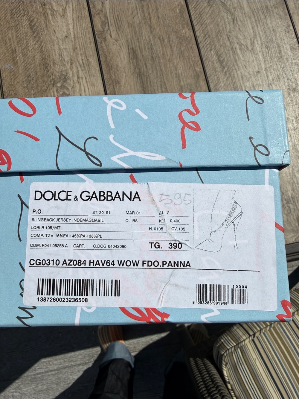 Dolce & Gabbana NWT White Pop-Art Comic Slingback Pumps. Size 39 - Picture 9 of 10
